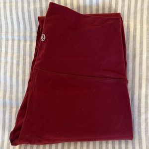 Lululemon Wunder Under 6